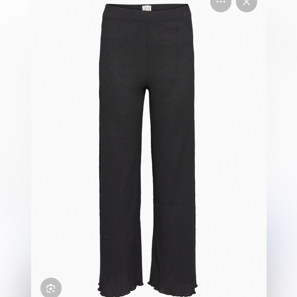 Aritzia Black Wide-Leg Textured Knit Pants